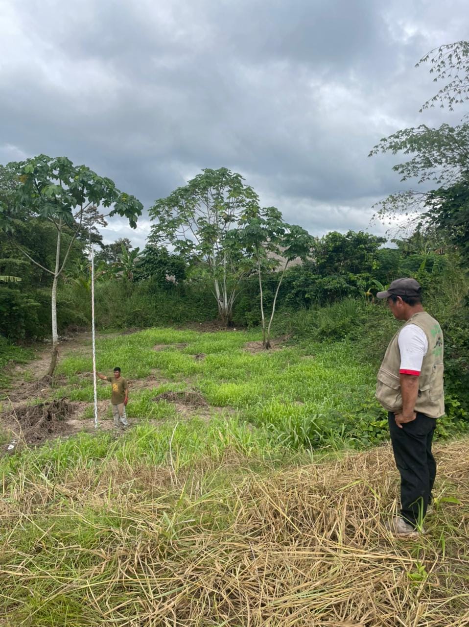 Foto adicional — Nuestra comunidad con sus autoridades trabajan…