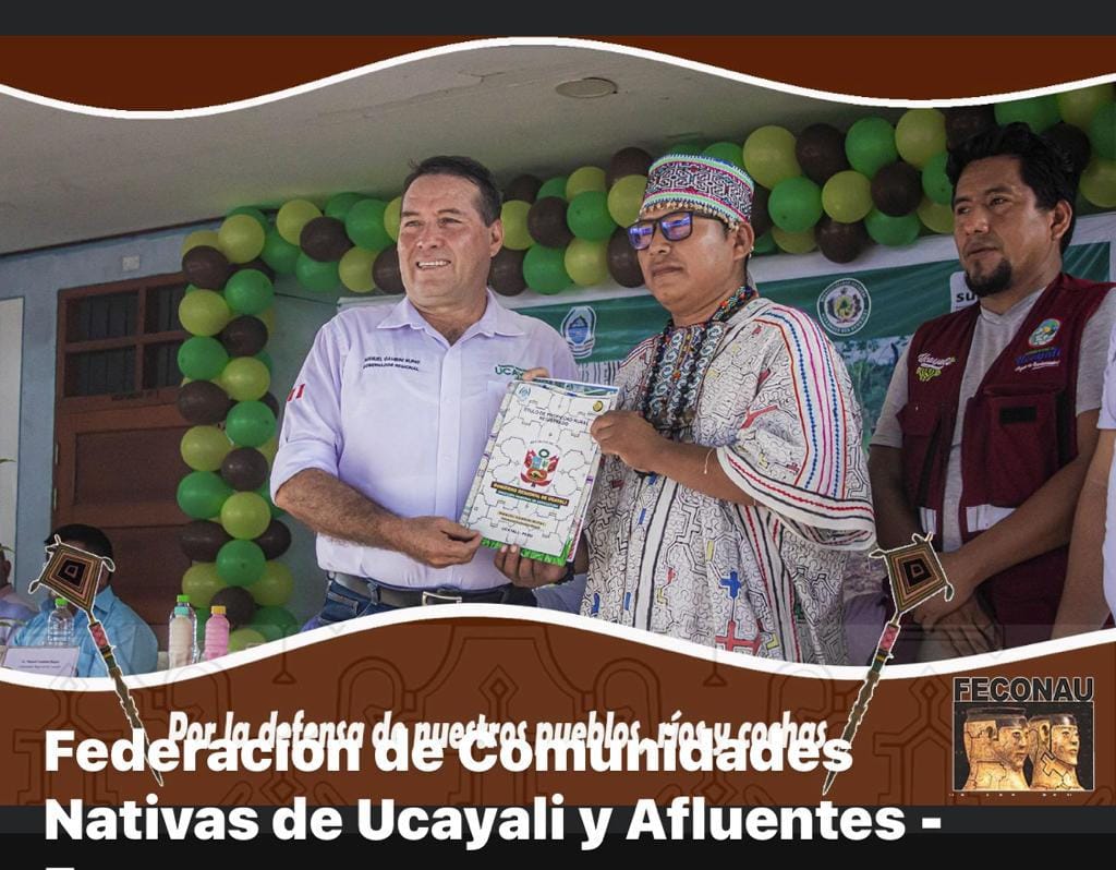 Foto adicional — El señor gobernador se dejó sorprender por la Federación de…